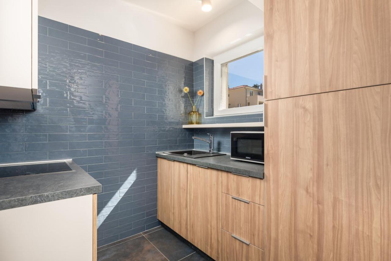 Apartment Heni *